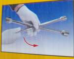 آچارچرخ4 پر تاشو(کم جا) وارداتی